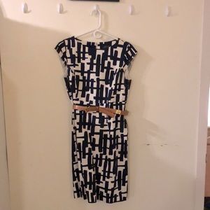 Women’s Tahari ASL Dress. Size 8. Like new.